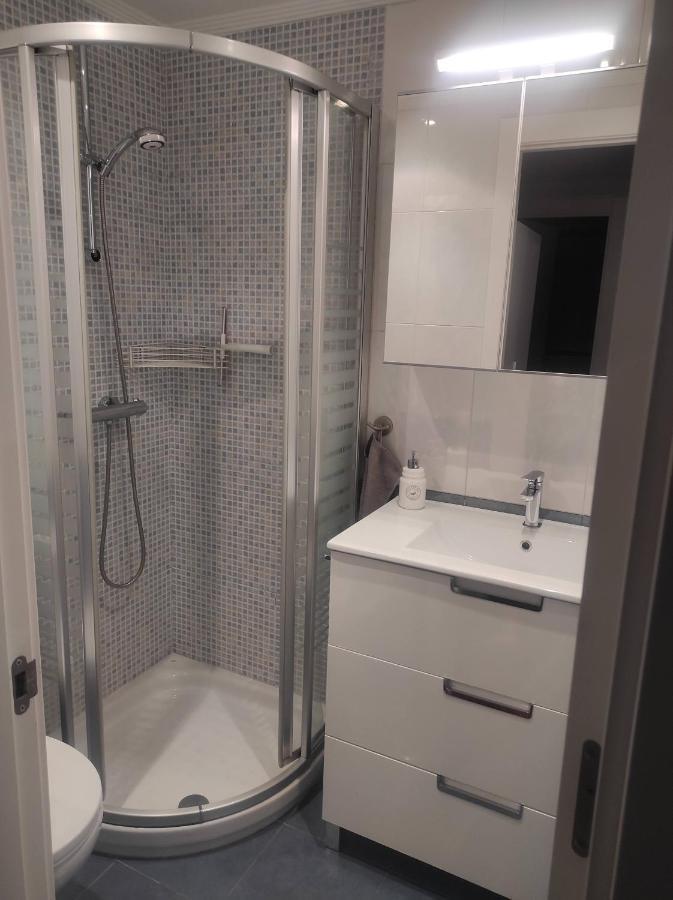 דירות אוביידו Habitacion Centro Bano Privado Piso Compartido מראה חיצוני תמונה
